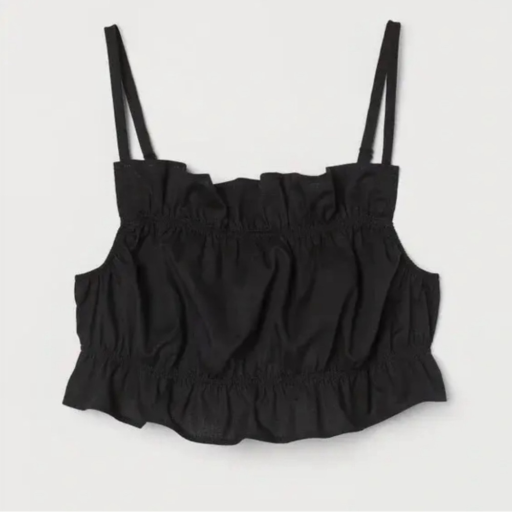 H&M Divided Ruffle Crop Top